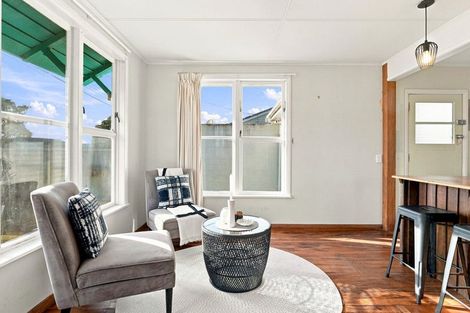 Photo of property in 24 Titoki Street, Castlecliff, Whanganui, 4501