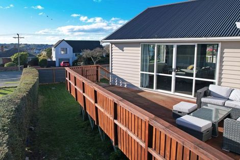 Photo of property in 51 Tamar Street, South Hill, Oamaru, 9400