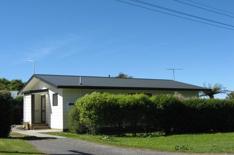 Photo of property in 3 Roebuck Street, Westport, 7825