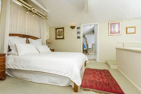 Photo of property in 15 Kerr Street, Devonport, Auckland, 0624