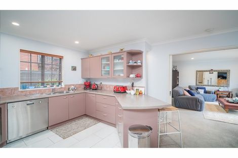 Photo of property in 31b Darvel Street, Riccarton, Christchurch, 8011