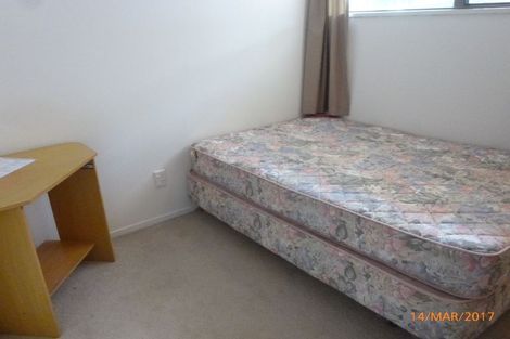 Photo of property in 21 Victory Street, Welcome Bay, Tauranga, 3112