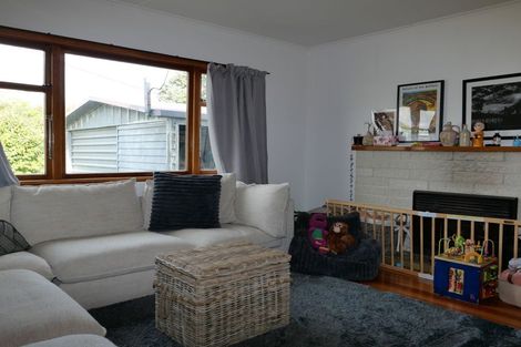 Photo of property in 9 Iti Street, Otaki, 5512