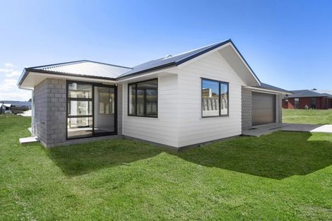 Photo of property in 32c Acacia Avenue, Kihikihi, Te Awamutu, 3800