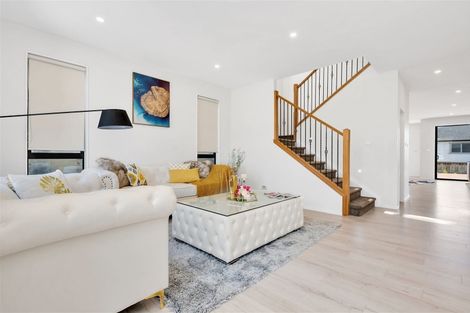 Photo of property in 35 Tinaku Road, Flat Bush, Auckland, 2019