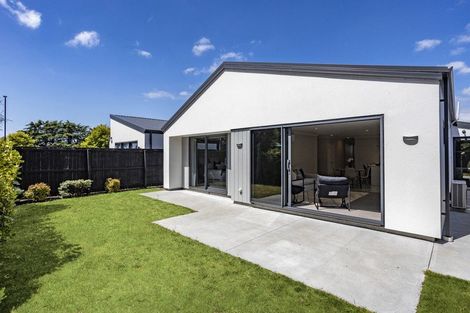 Photo of property in 12 Horoeka Street, Avonhead, Christchurch, 8042