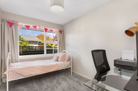 Photo of property in 2/13 Claremont Avenue, Papanui, Christchurch, 8053