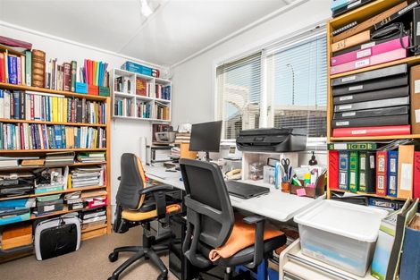 Photo of property in 3 Hamilton Drive, Waiuku, 2123