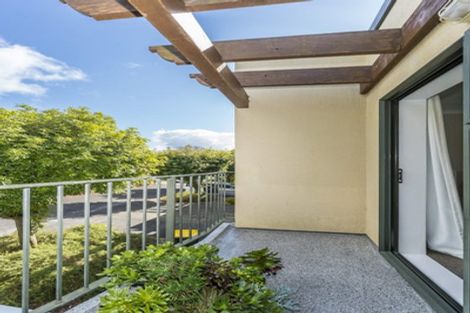 Photo of property in 11/17 Harbour View Road, Te Atatu Peninsula, Auckland, 0610