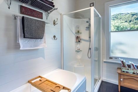 Photo of property in 192 Raumati Road, Raumati Beach, Paraparaumu, 5032