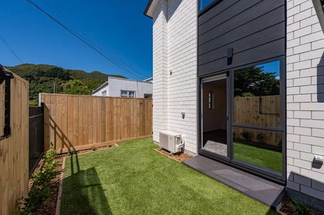 Photo of property in 4a Avon Street, Waterloo, Lower Hutt, 5011