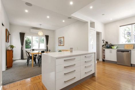 Photo of property in 8 Bradshaw Terrace, Riccarton, Christchurch, 8011