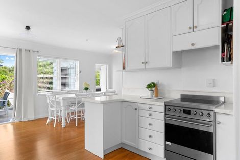 Photo of property in 689 Cove Road, Waipu, 0582