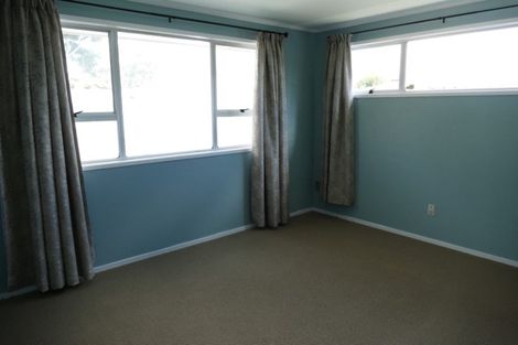 Photo of property in 399a Great South Road, Opaheke, Papakura, 2113