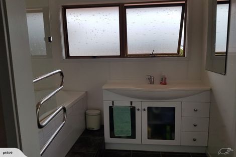 Photo of property in 54 Third View Avenue, Beachlands, Auckland, 2018