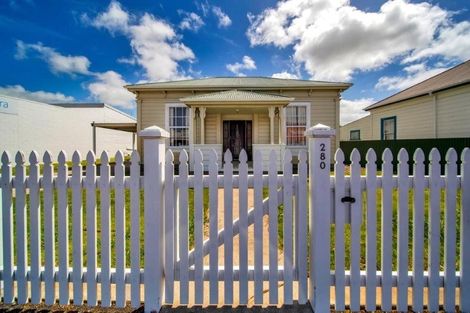 Photo of property in 280 High Street, Hawera, 4610
