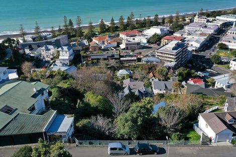 Photo of property in 3 Onslow Road, Bluff Hill, Napier, 4110