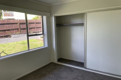 Photo of property in 1/4 Pemberton Avenue, Bayview, Auckland, 0629