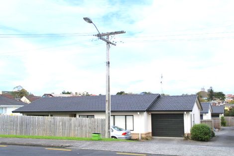 Photo of property in 72 Wellington Street, Howick, Auckland, 2014