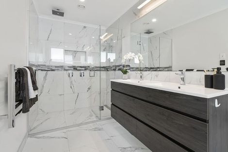 Photo of property in 36 Manhattan Rise, Orewa, 0931