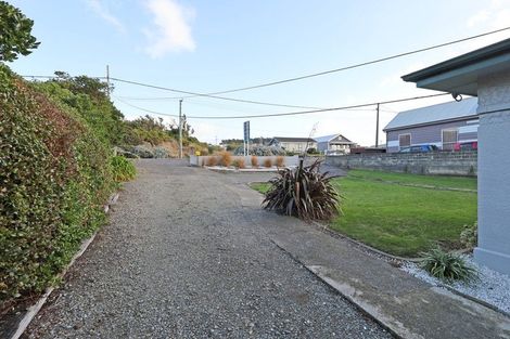 Photo of property in 23 Blackwater Street, Bluff, 9814