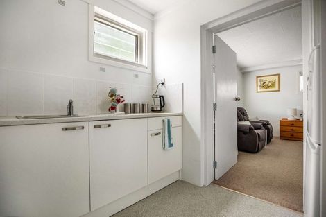 Photo of property in 2 Awatere Avenue, Beerescourt, Hamilton, 3200