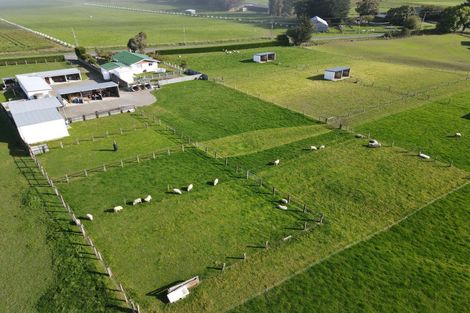 Photo of property in 128 Campbell Road, Winton, 9783