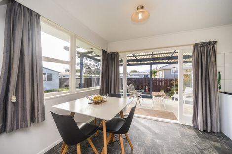 Photo of property in 56 Apollo Parade, Milson, Palmerston North, 4414