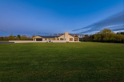 Photo of property in 475 Stoney Creek Road, Kelvin Grove, Palmerston North, 4470