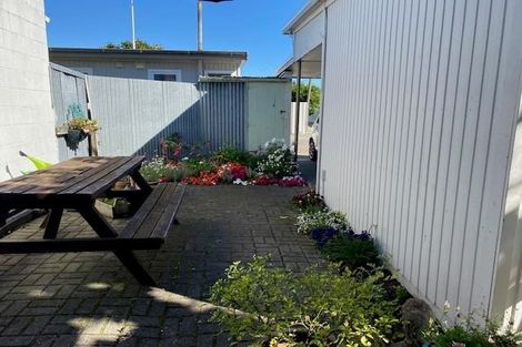 Photo of property in 2/1305 Cardiff Place, Mayfair, Hastings, 4122