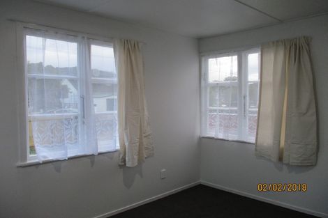 Photo of property in 127 Molesworth Street, Taita, Lower Hutt, 5011