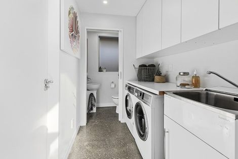 Photo of property in 5 Boardwalk Lane, Seatoun, Wellington, 6022