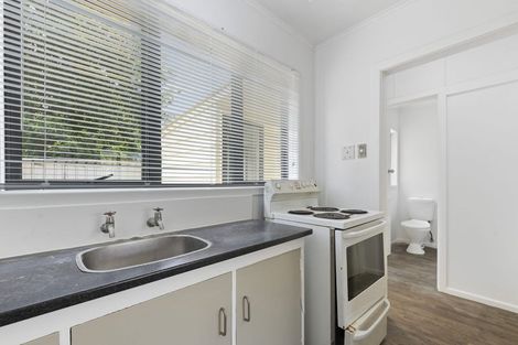 Photo of property in 7a Bellvue Road, Kawaha Point, Rotorua, 3010