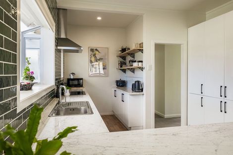 Photo of property in 127 Nuffield Avenue, Marewa, Napier, 4110