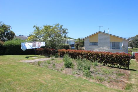 Photo of property in 76 Weston Road, Waiareka Junction, Oamaru, 9401