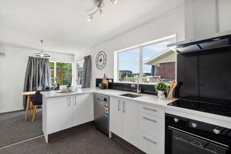 Photo of property in 1a Waterford Road, Fitzroy, Hamilton, 3206