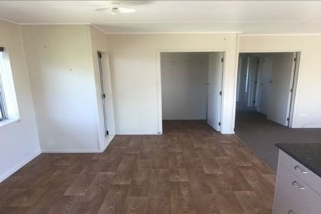 Photo of property in 8b Kupe Drive, Carterton, 5713