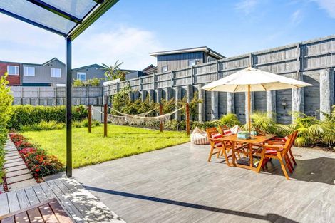 Photo of property in 33 Roundel Crescent, Whenuapai, Auckland, 0618