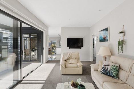 Photo of property in 37 Coast Boulevard, Papamoa Beach, Papamoa, 3118