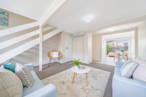 Photo of property in 2/6 Richmond Street, Petone, Lower Hutt, 5012