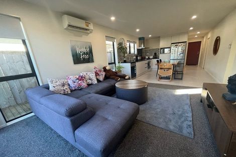 Photo of property in 14 Farmland Road, Papakura, 2110