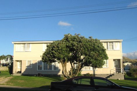 Photo of property in 47a-b Miranda Street, Cannons Creek, Porirua, 5024