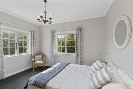 Photo of property in 16 Hathaway Avenue, Karori, Wellington, 6012