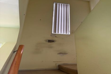 Photo of property in 59c Astley Avenue, New Lynn, Auckland, 0600