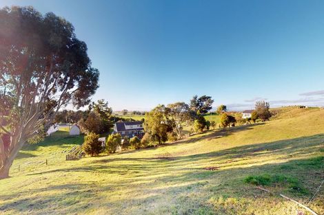 Photo of property in 1122 Rangiotu Road, Rangiotu, Palmerston North, 4477