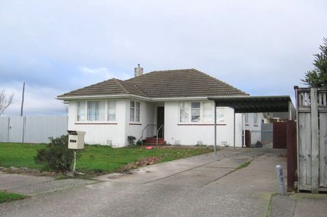 Photo of property in 660 Featherston Street, Roslyn, Palmerston North, 4414