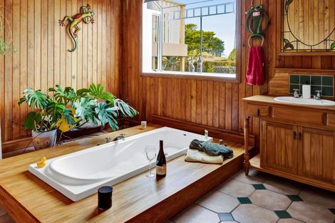 Photo of property in 40 Climie Road, Ngaere, Stratford, 4391