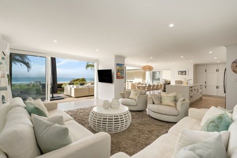 Photo of property in 53 Motiti Road, Papamoa Beach, Papamoa, 3118