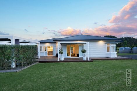 Photo of property in 79 Mount Albion Rise, Taupaki, Henderson, 0782