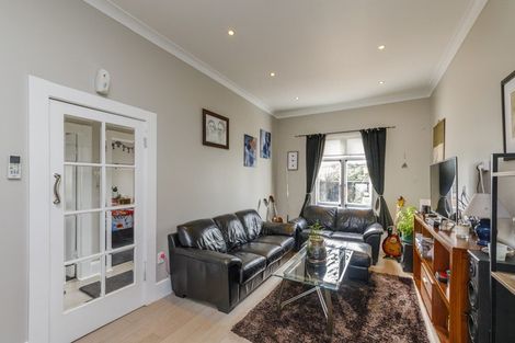 Photo of property in 16 Aorangi Street, Feilding, 4702